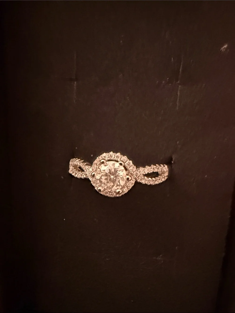Moissanite 1 ct. Silver Halo Twist Ring Size 9